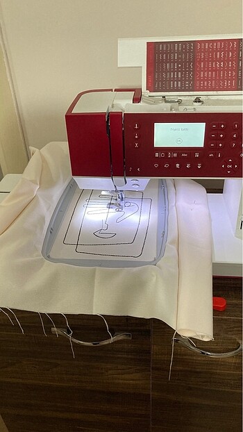 Pfaff Creative 1.5 dikiş & nakış ve piko makinası