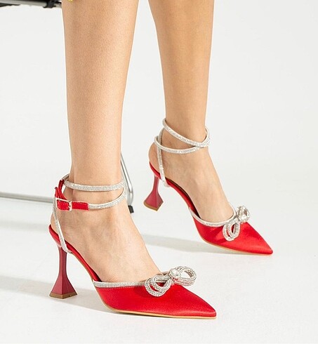 39 Beden kırmızı Renk Az Kullanılmış Topuklu Ayakkabı