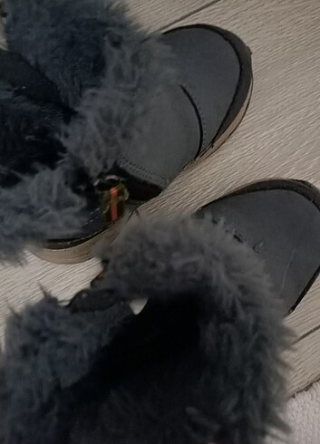 21 Beden Zara bot