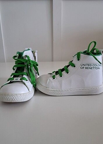 Benetton Benetton bot