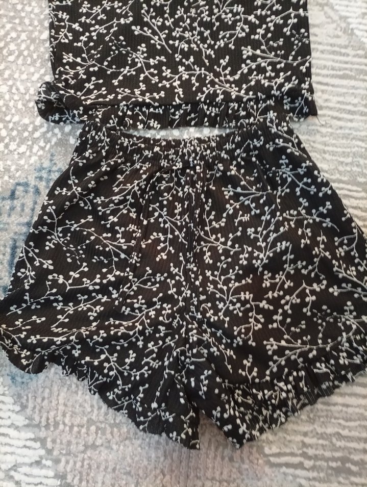 Siyah Bağcıklı Mini Kadın krop sort ikili urün S beden uymlu - Görsel 3