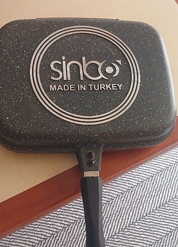 Simbo Sinbo döküm tava