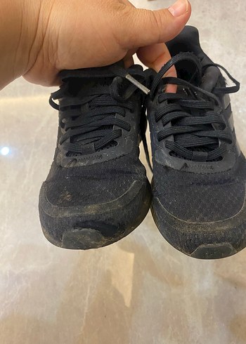 Siyah Bağcıklı Erkek Çocuk Spor Ayakkabı