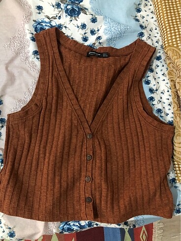 Stradivarius top