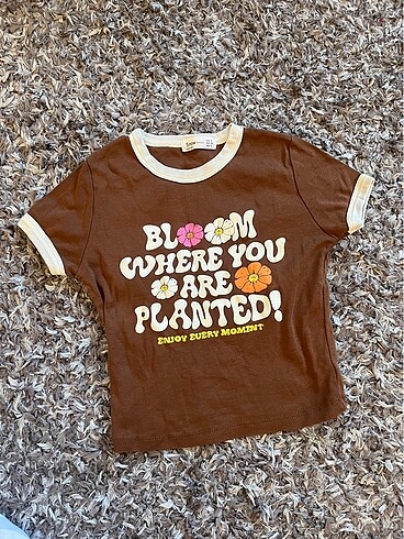 Urban Outfitters Tshirt
