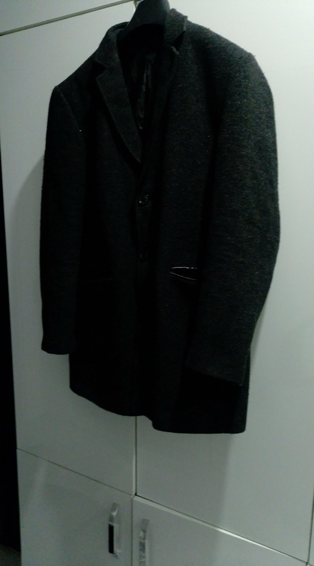 Düğmeli Siyah kİsa kaban - Görsel 2