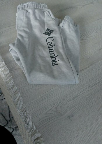 Columbia 8 Yaş