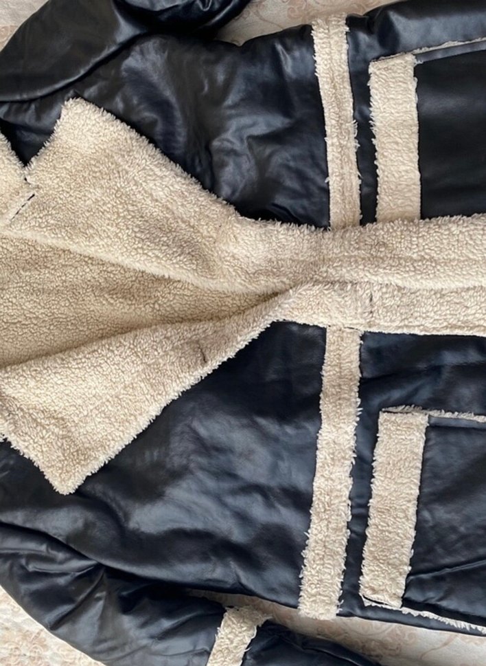 Siyah Deri Kadın Kürklü Kısa Ceket - Görsel 3