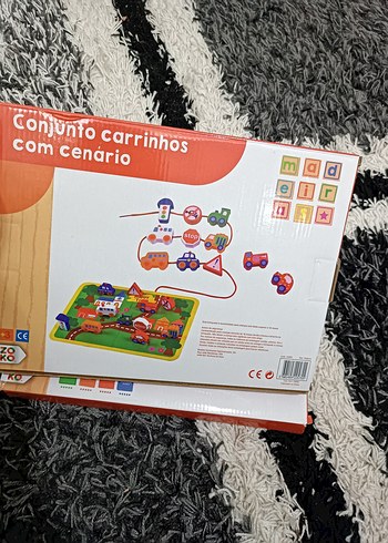 Renkli Eğitim Seti: Araba ve Oyun Alanı Puzzle - Görsel 4