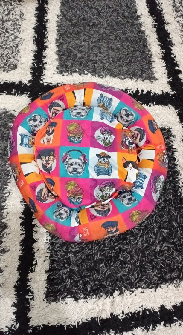 desenli kedi yatağı sorunsuz temiz - Görsel 3