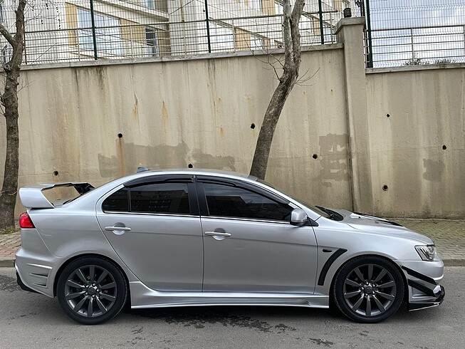 Diğer Orjinal 1.8 lancer jant lastik