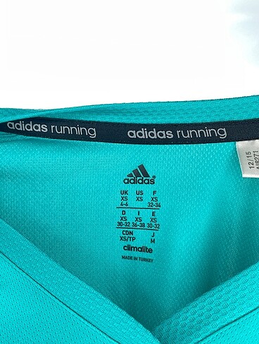 xs Beden çeşitli Renk Adidas T-shirt %70 İndirimli.