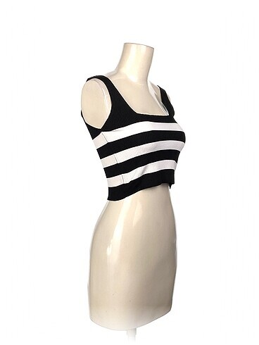 Vintage Love PreLoved Askılı %70 İndirimli.