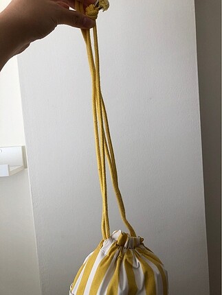 Zara el yapımı büzgülü çanta