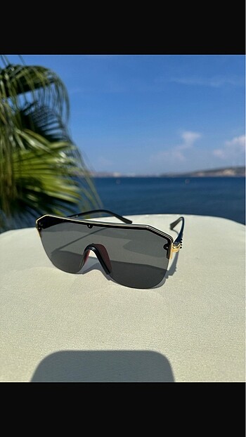 Tom Ford model tarz gözlük unisex sıfır ürün kutulu gönderiyorum