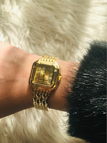 Cartier gold kadın saat sıfır üründür