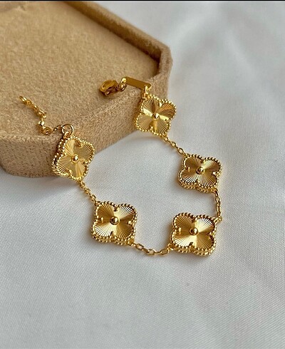 Çelik van cleef model bileklik kararmaz sıfır kutulu