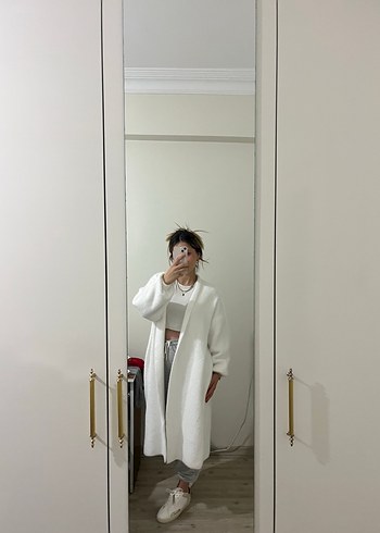 Zara Minimal Beyaz Uzun Hirka Rahat Ve Sik