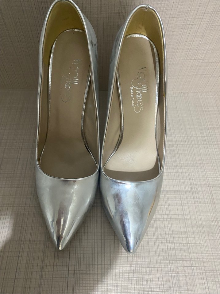 Kadın Metalik Gri Stiletto Topuklu Ayakkabı - Görsel 3