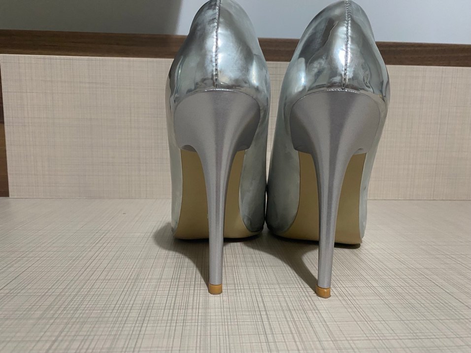 Kadın Metalik Gri Stiletto Topuklu Ayakkabı - Görsel 4