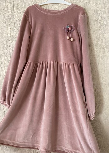 9 Yaş Beden Uzun Kollu Pembe Nakışlı Kız Elbisesi