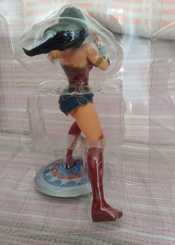 DC Collectibles Wonder Woman Figür - Görsel 3