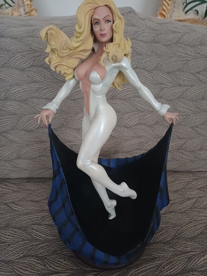 Sideshow Dagger ComicQuette  Statue Heykel Figür - Görsel 2