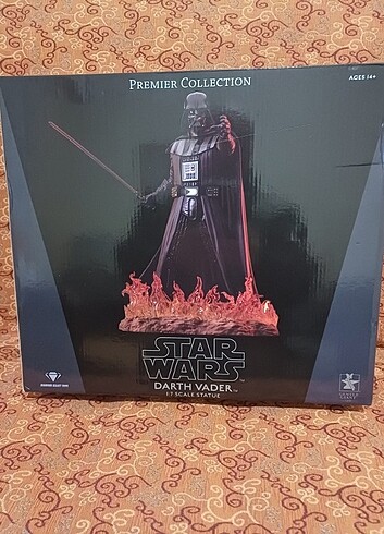 Star Wars Darth vader statue