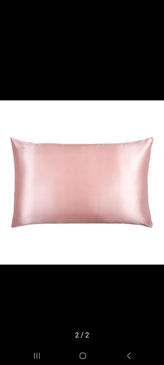 Pembe Düz Saten Yastık Kılıfı - Görsel 2