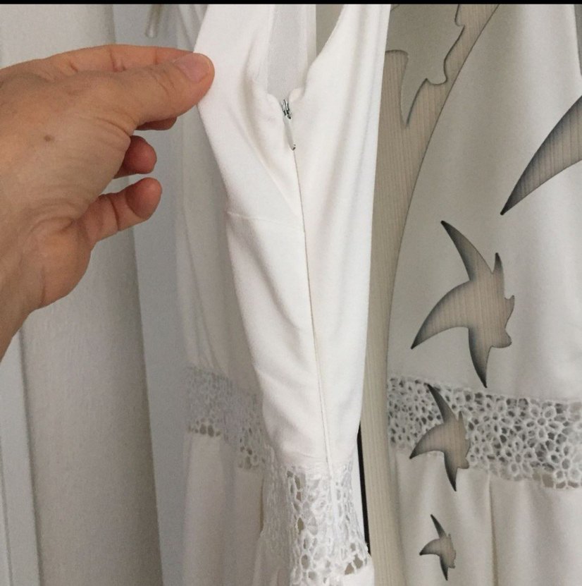 V Yaka Midi Beyaz Bohem elbise - Görsel 4