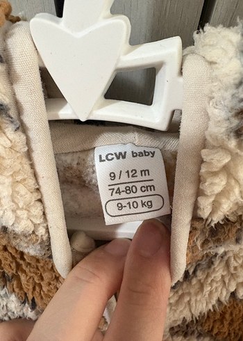 Kapüşonlu Erkek Çocuk Kahverengi Kürk Detaylı Ceket - Görsel 3