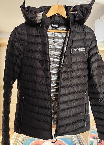 Columbia Siyah Erkek Mont