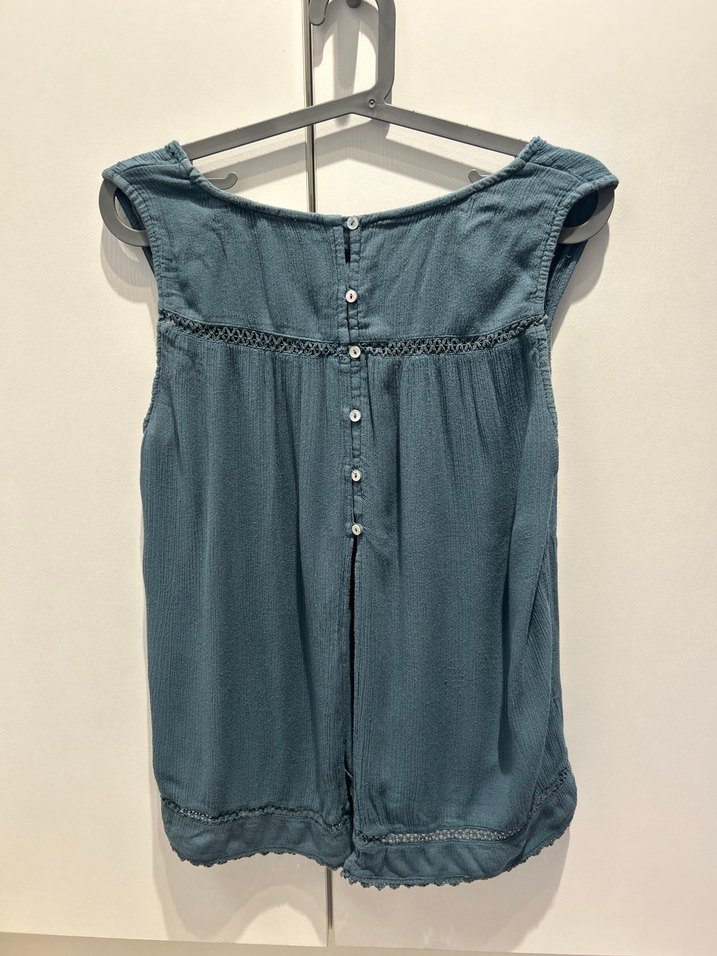 Mango Nakışlı Viskon Bluz  Arka Düğmeli & Yırtmaçlı  - Görsel 4