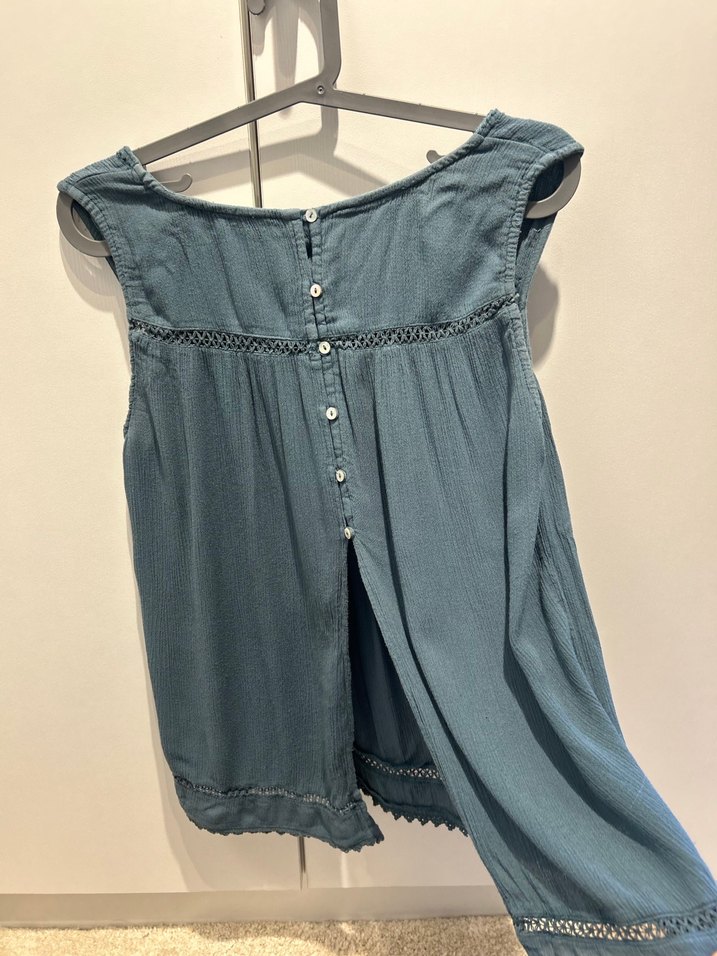 Mango Nakışlı Viskon Bluz  Arka Düğmeli & Yırtmaçlı  - Görsel 5