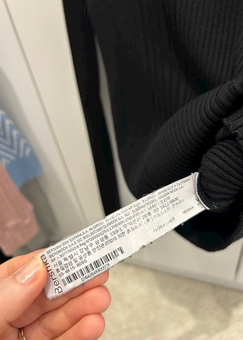 BERSHKA siyah fitilli ince triko kazak - Görsel 4