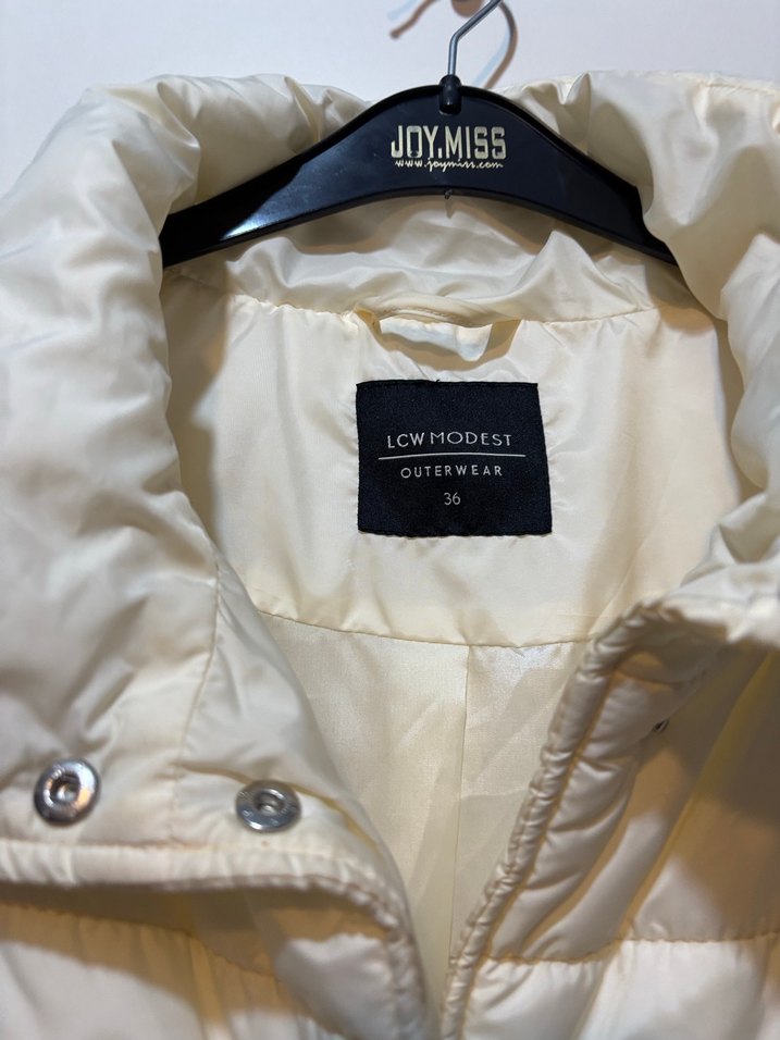 Kadın Düğmeli Beyaz şişme Yelek - Görsel 2