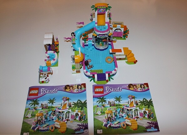 LEGO Friends Heartlake Yaz Havuzu