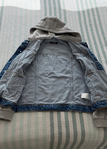 Gri Kapüşonlu Çocuk Denim Ceket - Görsel 3