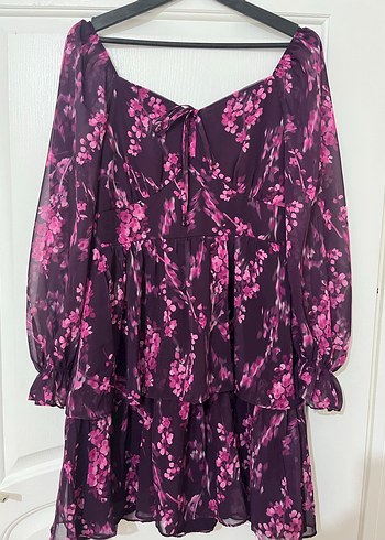 Mor Midi Elbise, Fırfırlı, V Yaka, Askılı Kol - Görsel 4