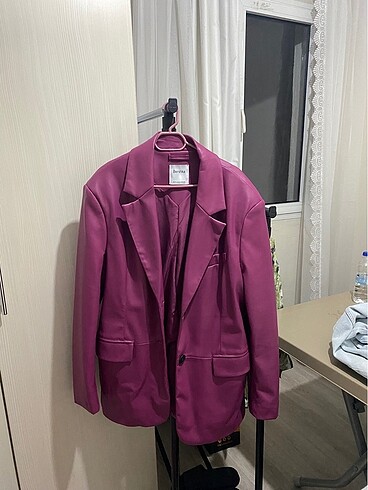 BERSHKA pembe deri blazer ceket