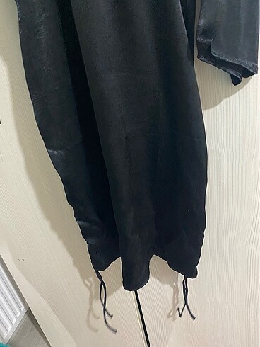 m Beden siyah Renk Mai collection yanları büzgülü siyah elbise