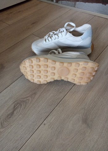 Beyaz Kadın Spor Ayakkabı - Görsel 2