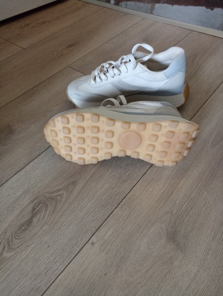 Beyaz Kadın Spor Ayakkabı - Görsel 2