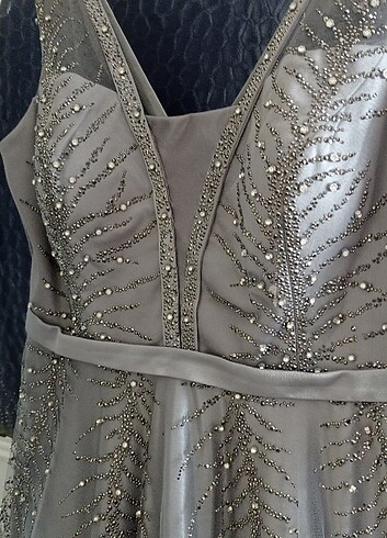 Gümüş Abiye Elbise - Görsel 3