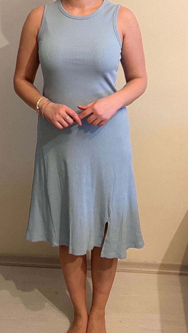 Mavi Uzun Kolluksuz Yüksek Yakalı Elbise - Görsel 4