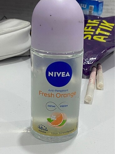Nıvea roll on