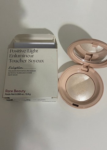 Rare Rare Beauty highlighter