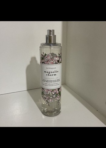 Magnolia Charm vücut spreyi