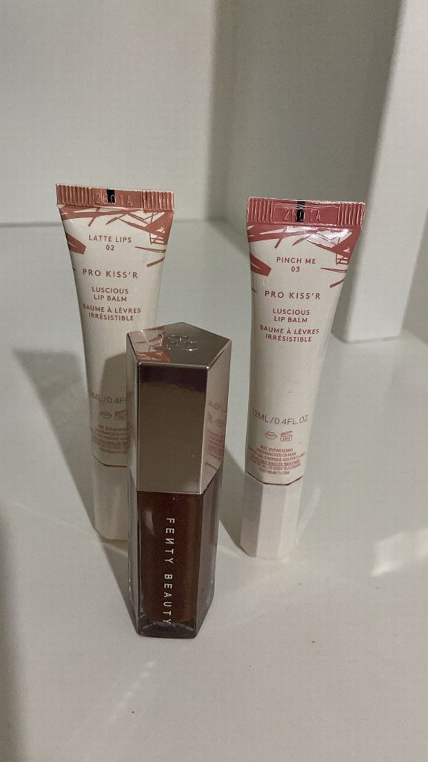 Fenty Beauty Dudak Parlatıcısı - Görsel 3