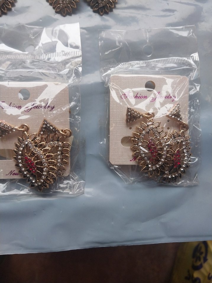 Renkli Mini Boncuklu Bohem Küpeler - Görsel 4